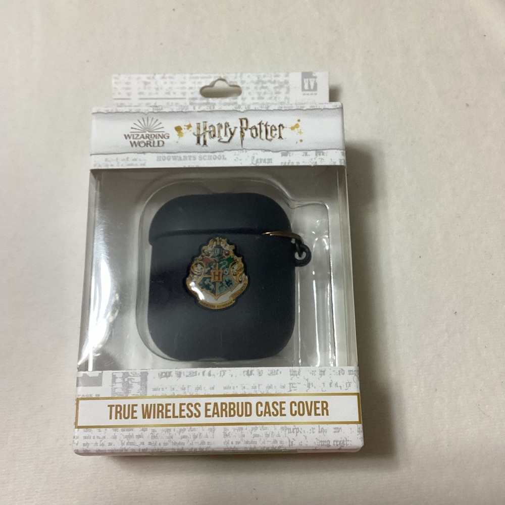 Harry Potter Wizarding World Ear Bud Carrying Case